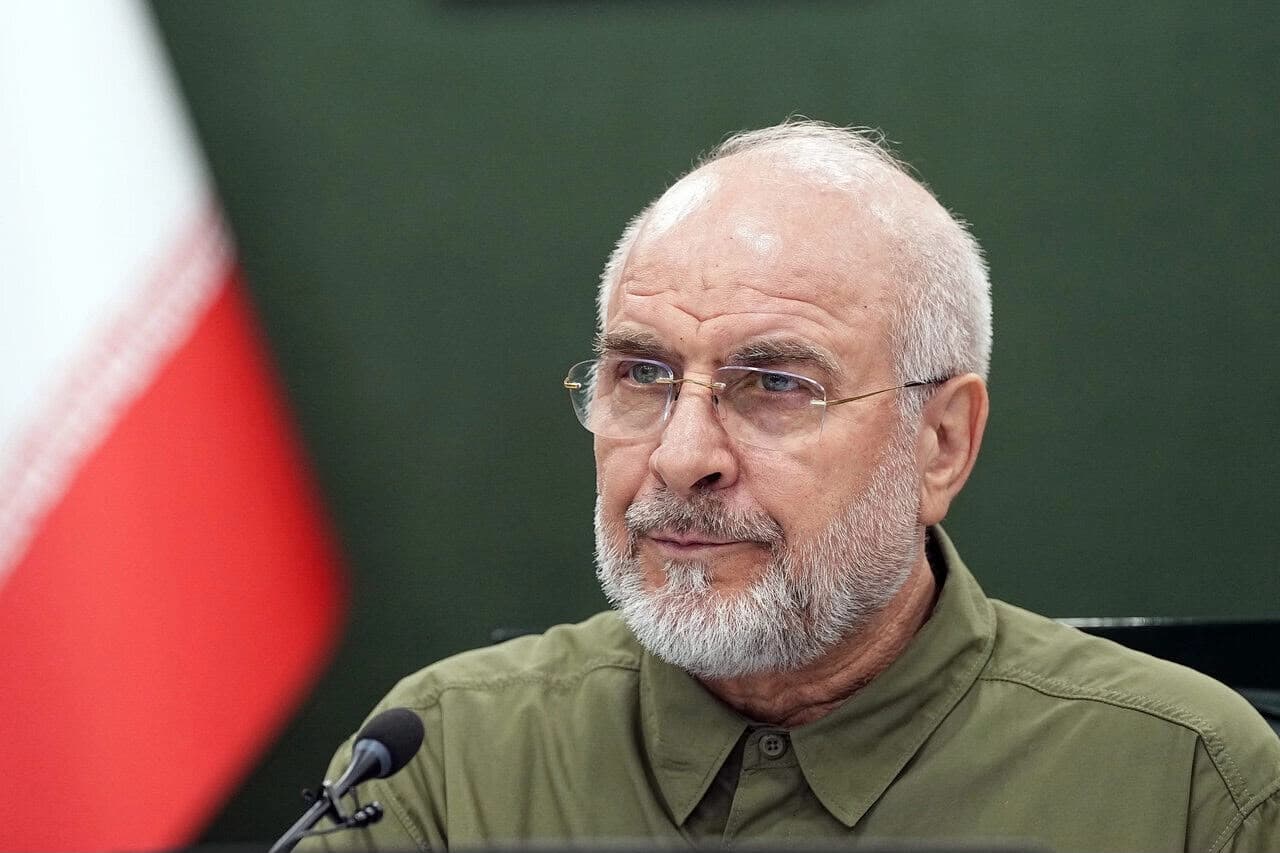 Iran vows to ‘fight and negotiate’ amid reports of new US strike plans