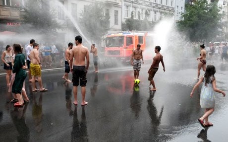 المانيا برلين قبل قليل خبراء طقس سورية Syria Weather Experts Facebook