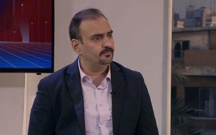 خبير اقتصادي: العراق أضاع ٢٧١ مليار دولار خصصت للاستثمار منذ ٢٠١١