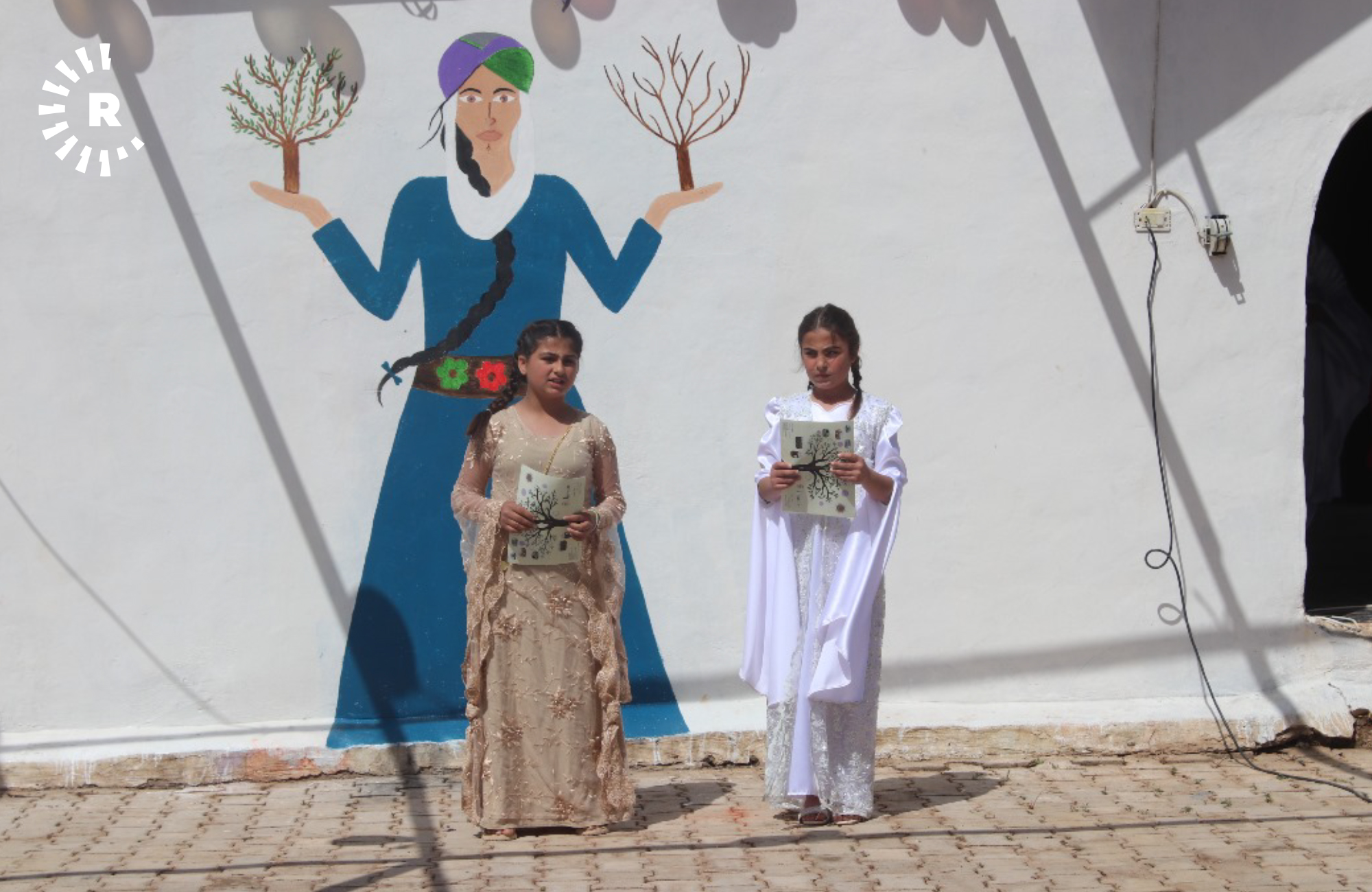 Rojava’da hayata geçirilen ‘Jinwar’ projesi kadın... | Rudaw.net