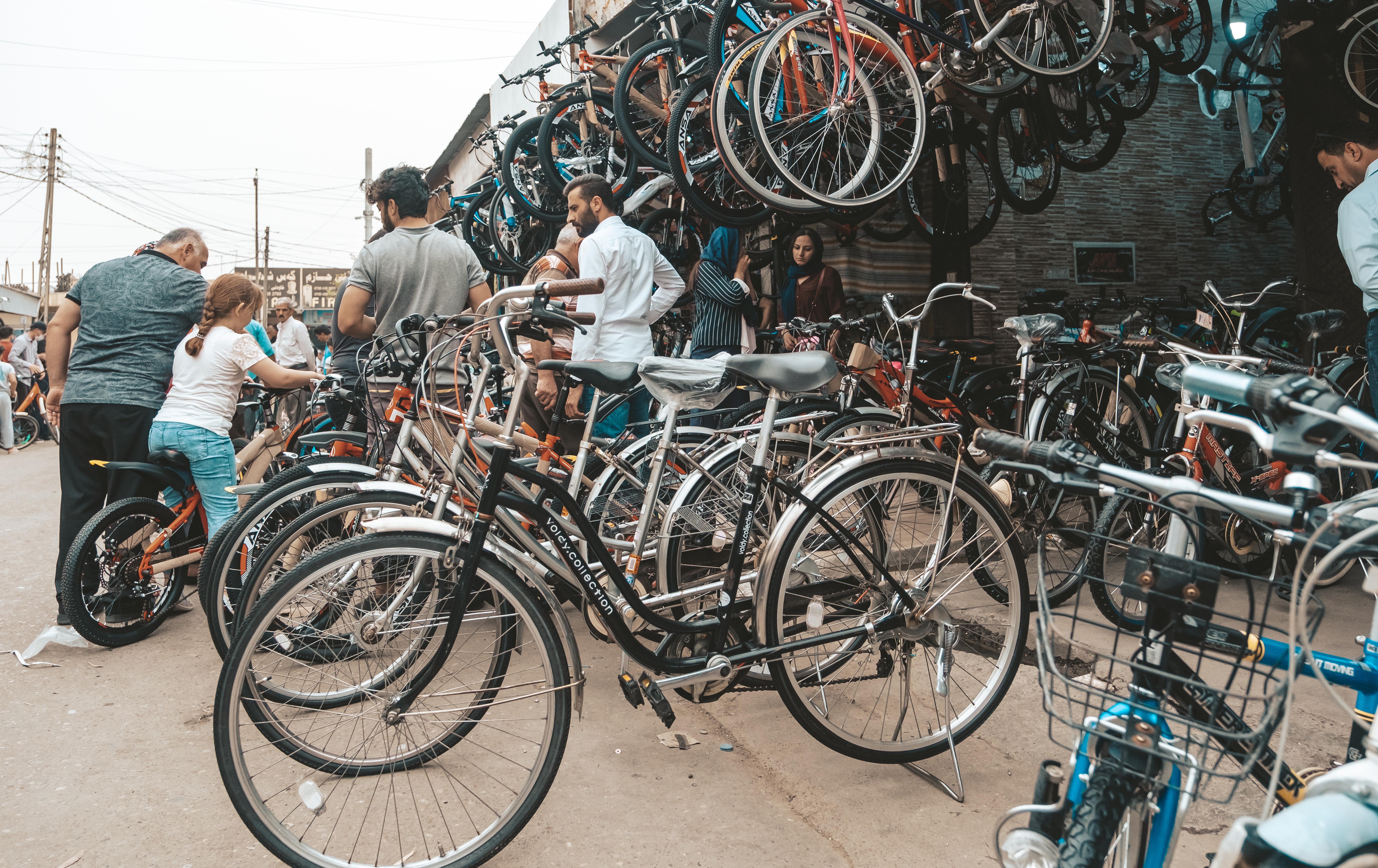 ئێستا لە بازاڕ زۆرترین خواست لەسەر پایسکلی قەبارە گەورەیە. وێنە: بڵند تاهیر