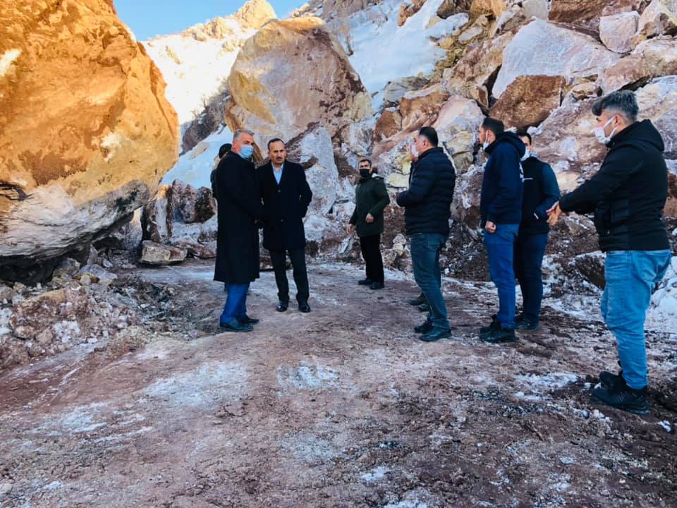 Şemdinli-Yüksekova yolu