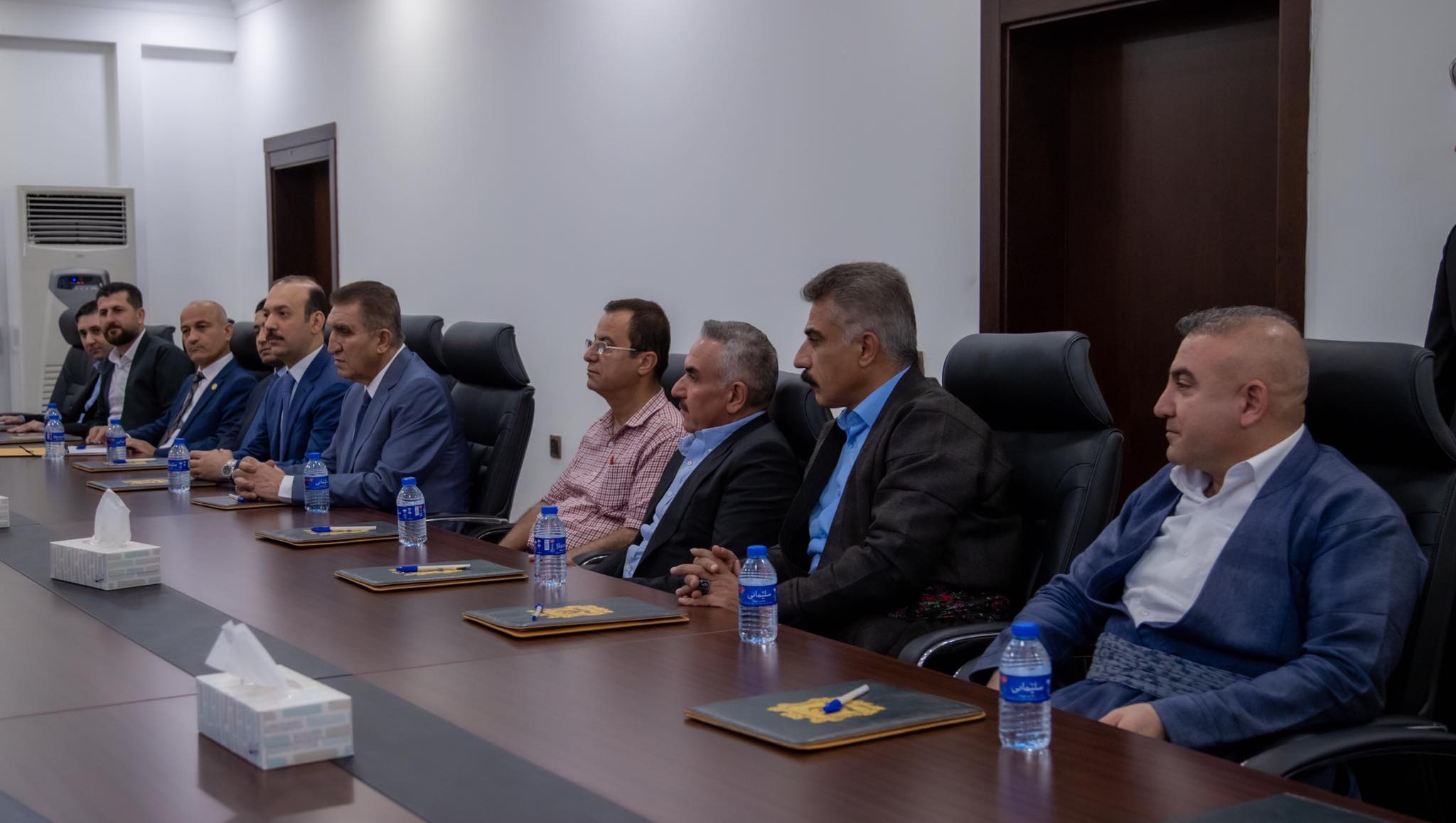 کۆبوونەوەی قوباد تاڵەبانی لەگەڵ بەشێک لە بازرگانانی سلێمانی