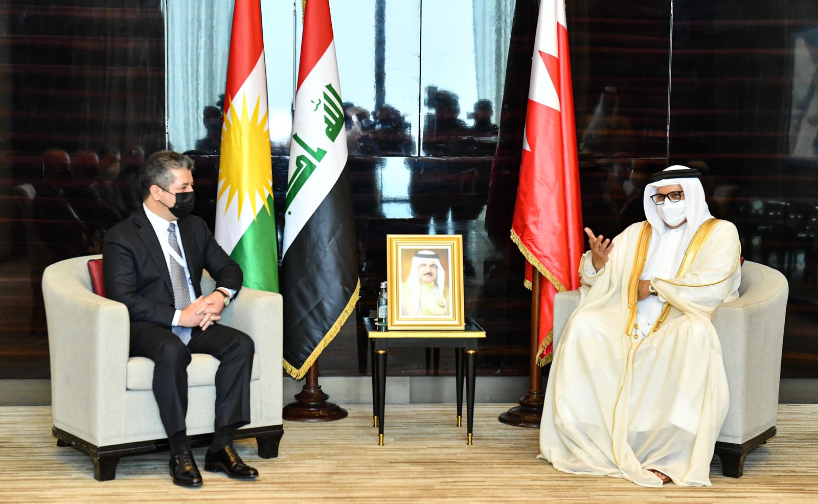 کۆبوونەوەی سەرۆکوەزیرانی هەرێمی کوردستان و وەزیری دەرەوەی بەحرەین کۆبوونەوەی سەرۆکوەزیرانی هەرێمی کوردستان و وەزیری دەرەوەی بەحرەین