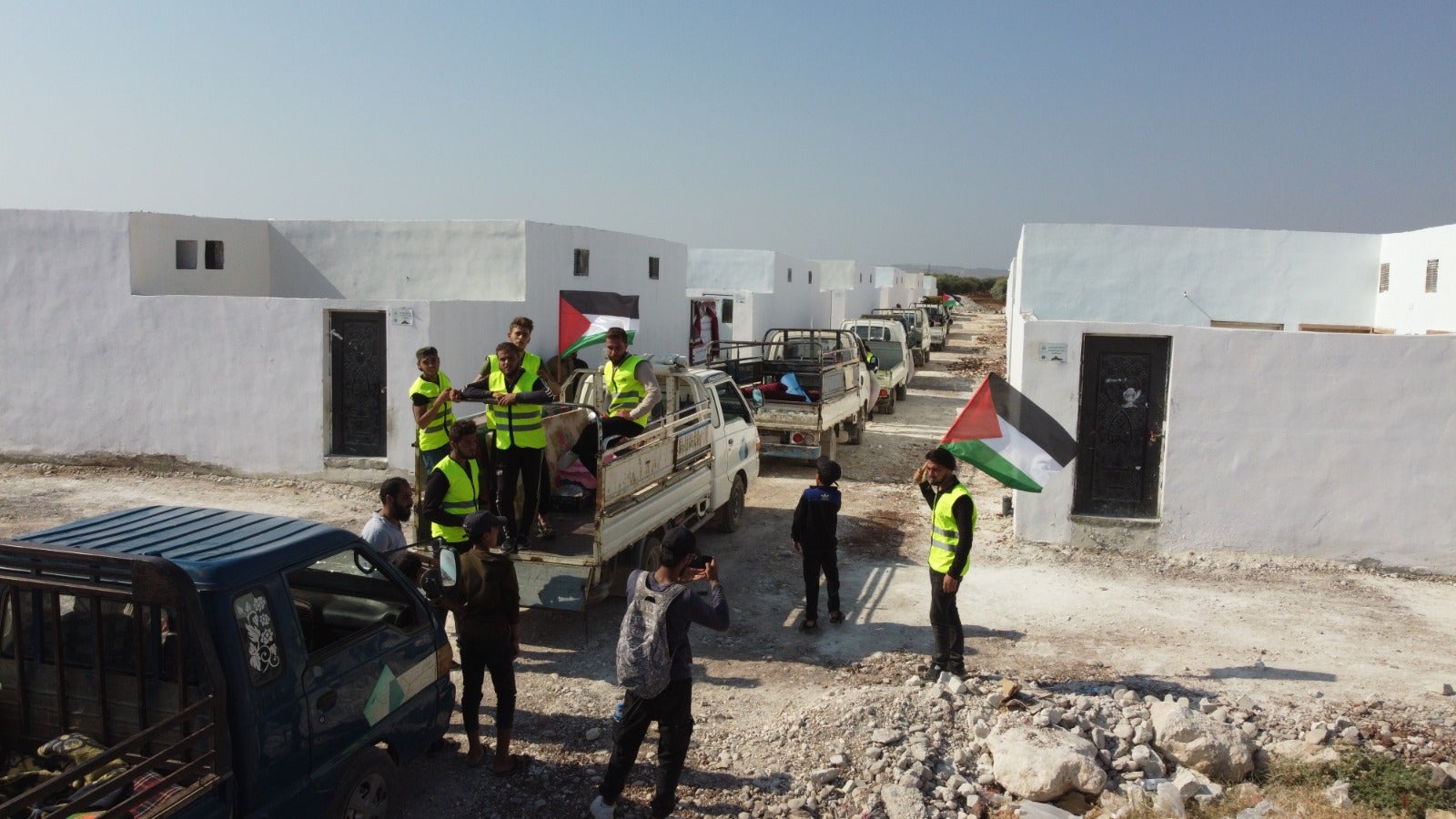 Arab IDPs are moving in their new houses built with Palestinian donations in the Kurdish city of Afrin. Date: August 28, 2022. Photo: Wafaa Al-Mohsenin