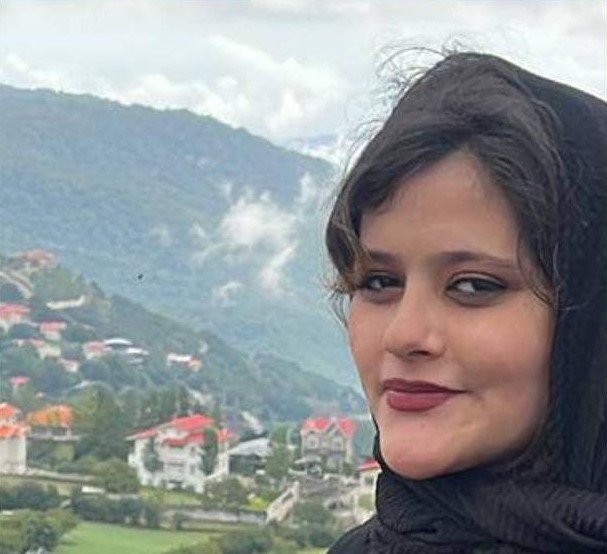 ژینا یان مەهسا ئەمینی