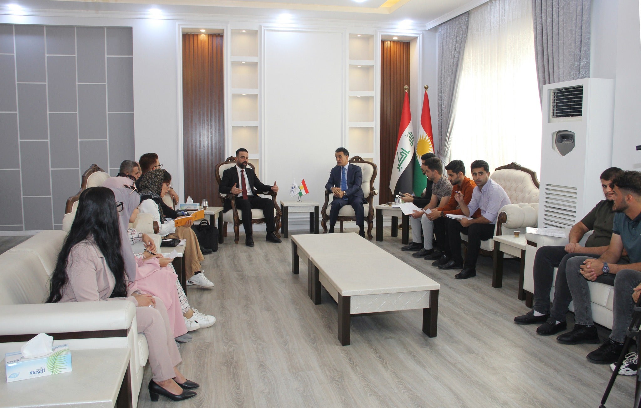 کۆبوونەوەی وەزیری خوێندنی باڵا، سەرۆکی زانکۆی چەرموو و نوێنەری خوێندکاران