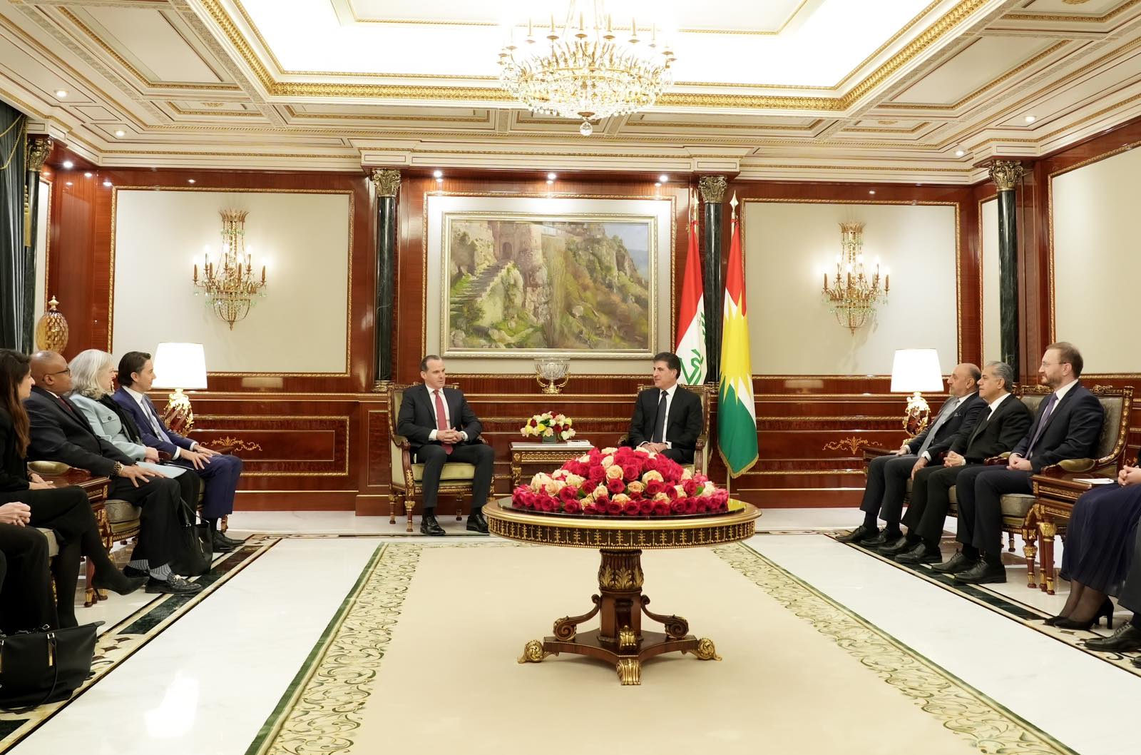 کۆبوونەوەی نێچيرڤان بارزانى و برێت مەکگۆرک لە هەولێر