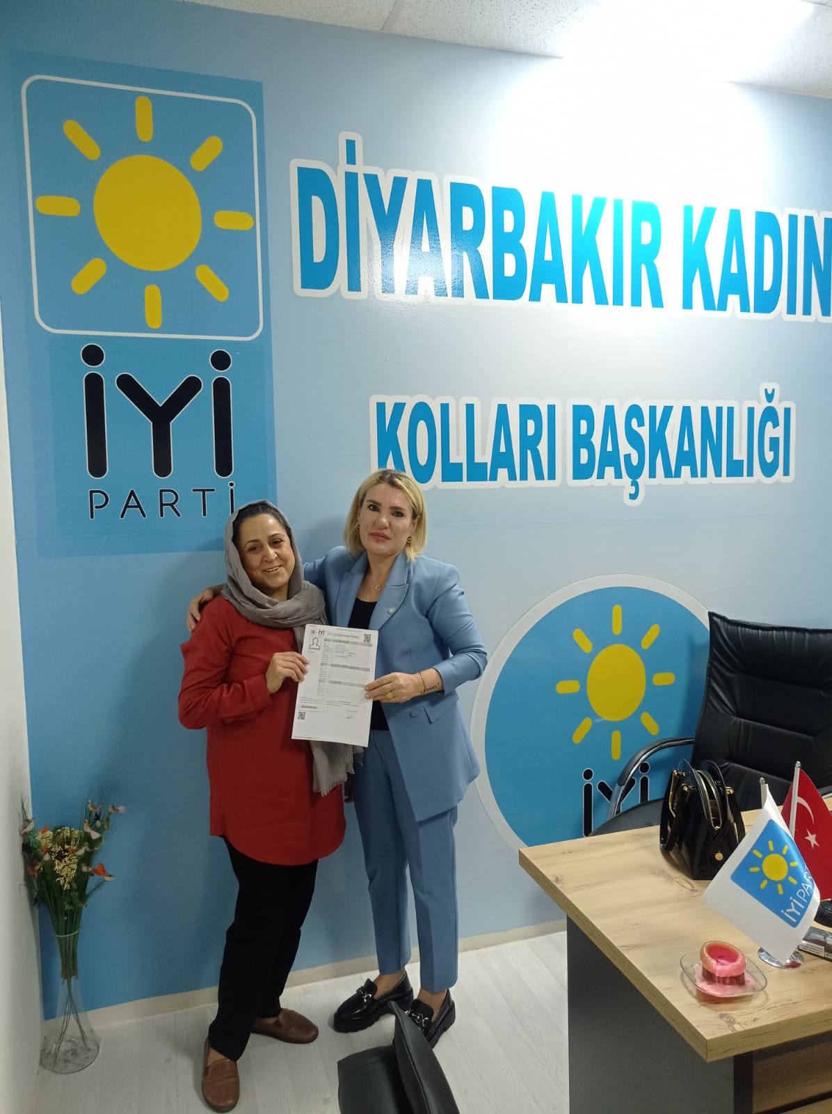 Yıldız Çetinkaya Twitter adresi