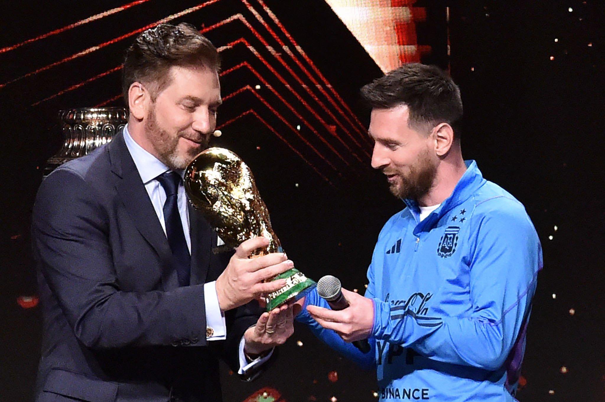 لیۆ لەگەڵ سەرۆکی کۆنمیبۆل