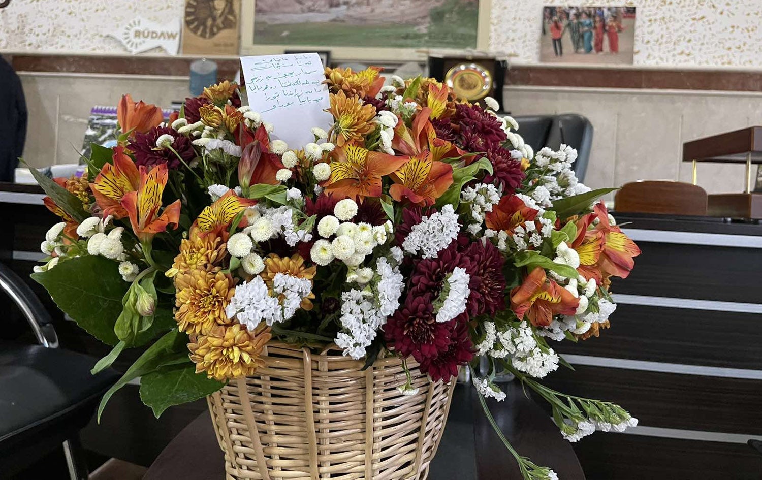 چەپکەگوڵی پیرۆزبایی قایمقامی شێخان بۆ یادی 10ساڵەی رووداو