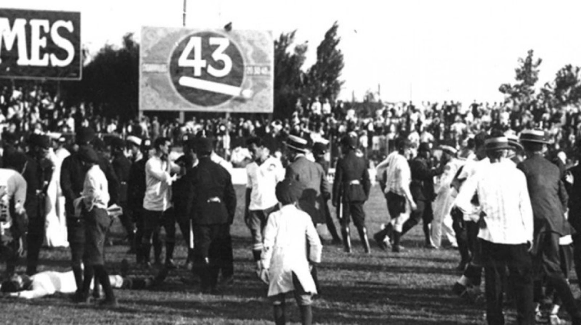 دیمەنی شەڕەکەی یاریگەی باراکاس