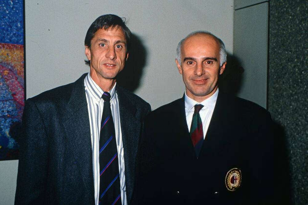 یۆهان کرۆیف و ئاریگۆ ساکی