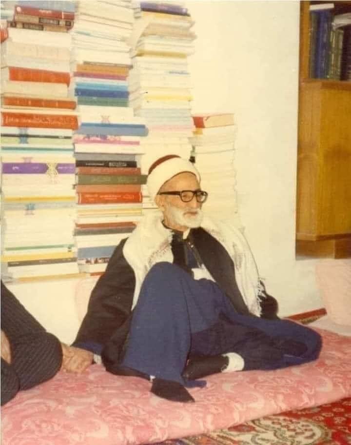 وێنەیەکی دیکەی مامۆستا عەبدولکەریمی مودەڕیس