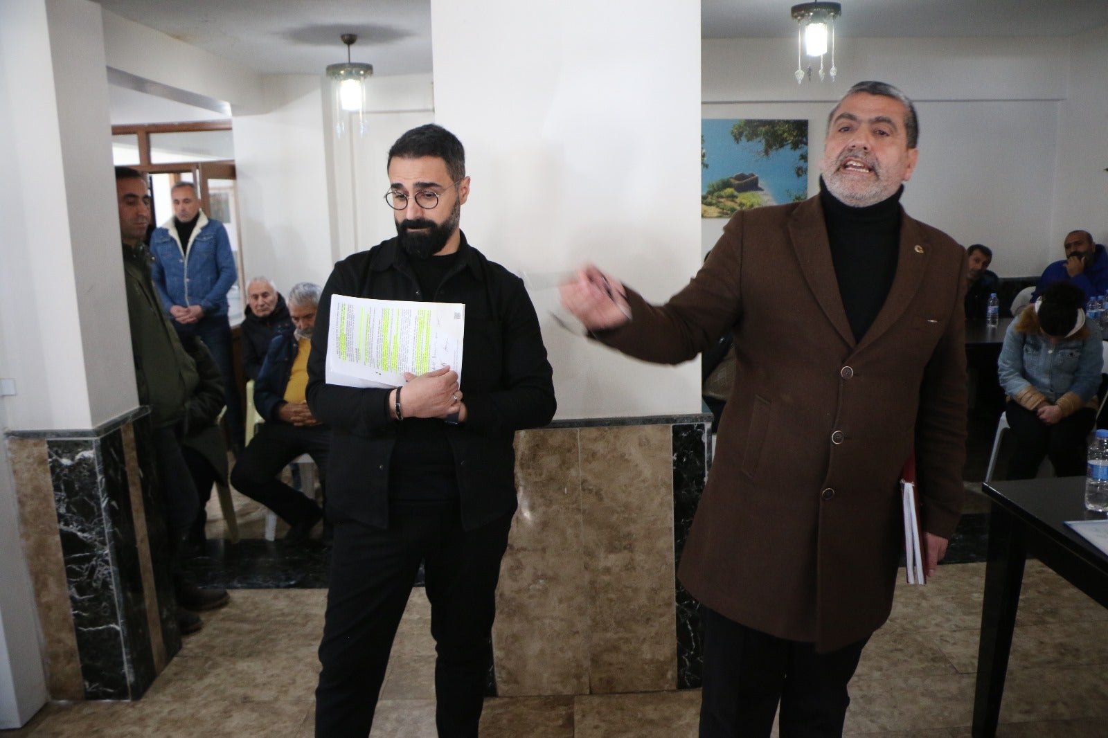 Derim Cemevi'nde gergin genel kurul