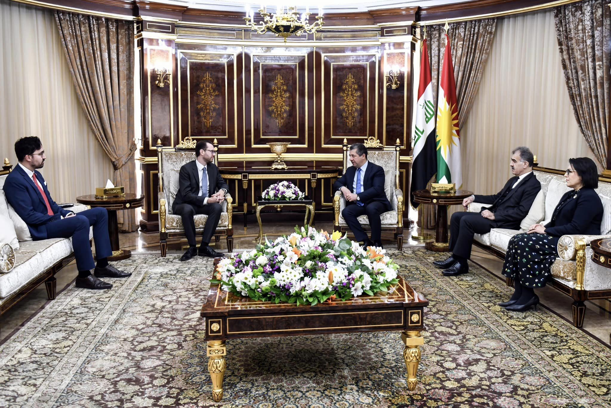 کۆبوونەوەی مەسرور بازانی و کۆنسوڵی نوێی بەریتانیا لە هەولێر.