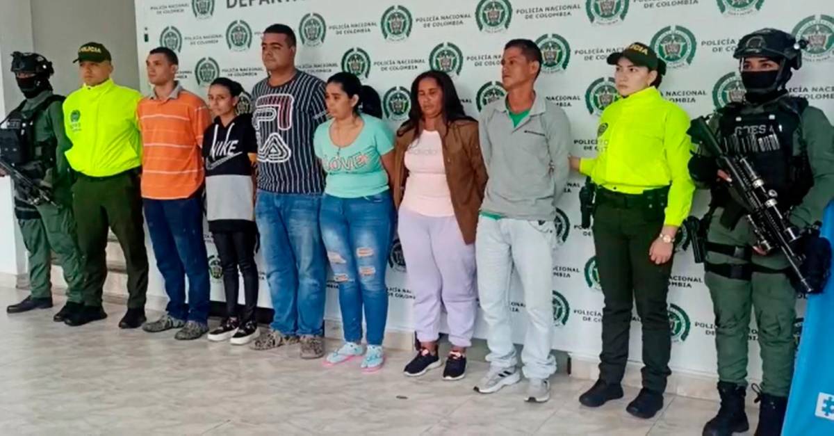 Tarikatla ilgili kişiler tutuklandı