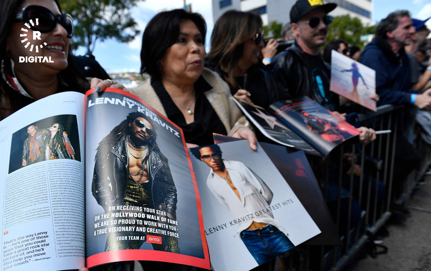 هەوادارانی لەنی کراڤێتس لە چاوەڕوانی واژۆی ئەو هونەرمەندە. وێنە: AFP