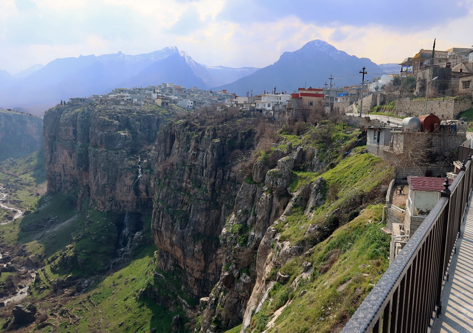 Rewanduz'un eşsiz dağ manzarası Rewanduz'un eşsiz dağ manzarası
