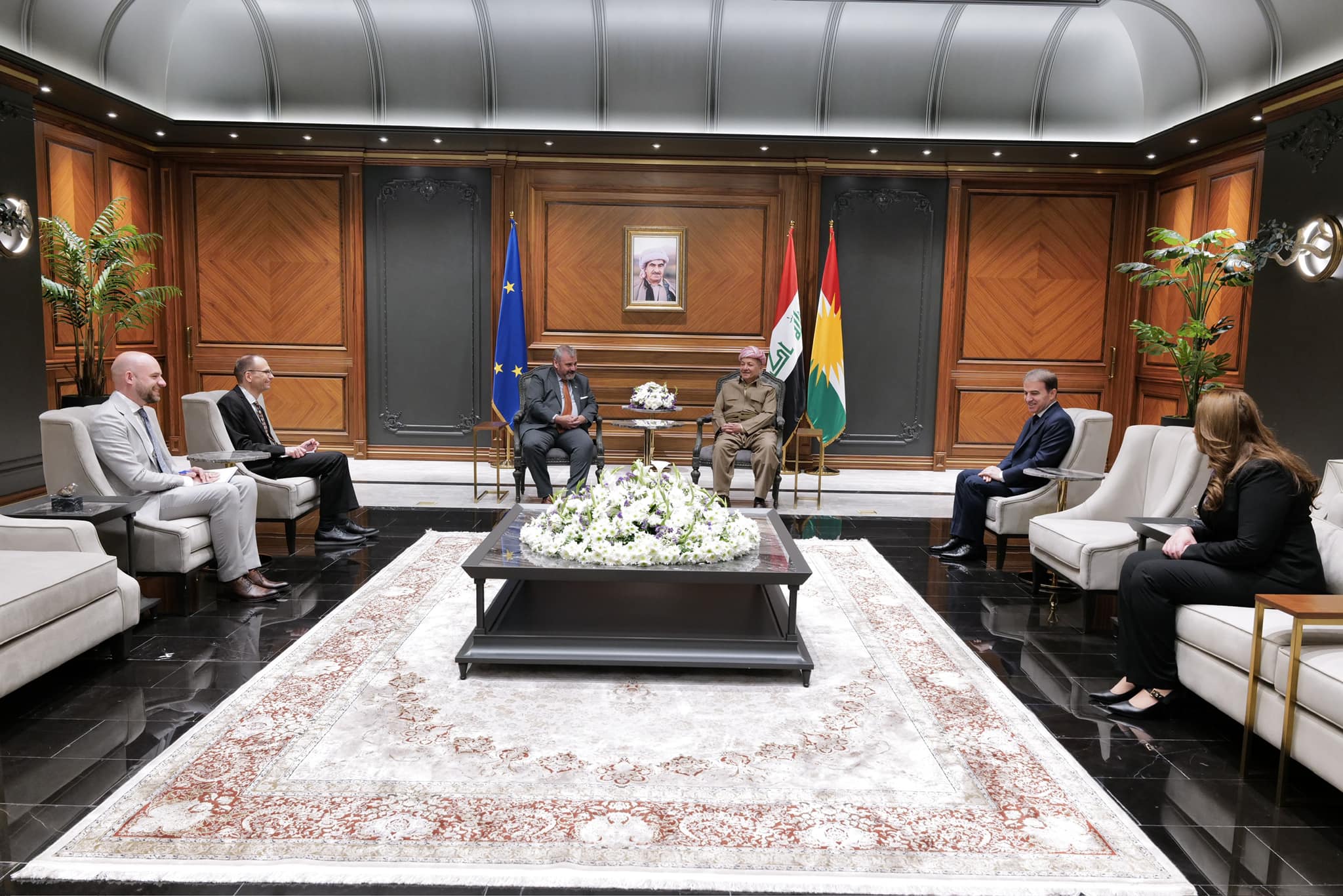 دیمەنێکی کۆبوونەوەکە، وێنە: بارەگای بارزانی