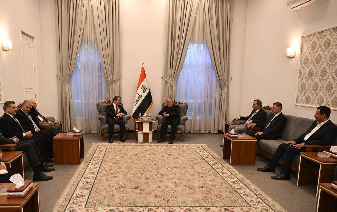 دیمەنێکی کۆبوونەوەکە