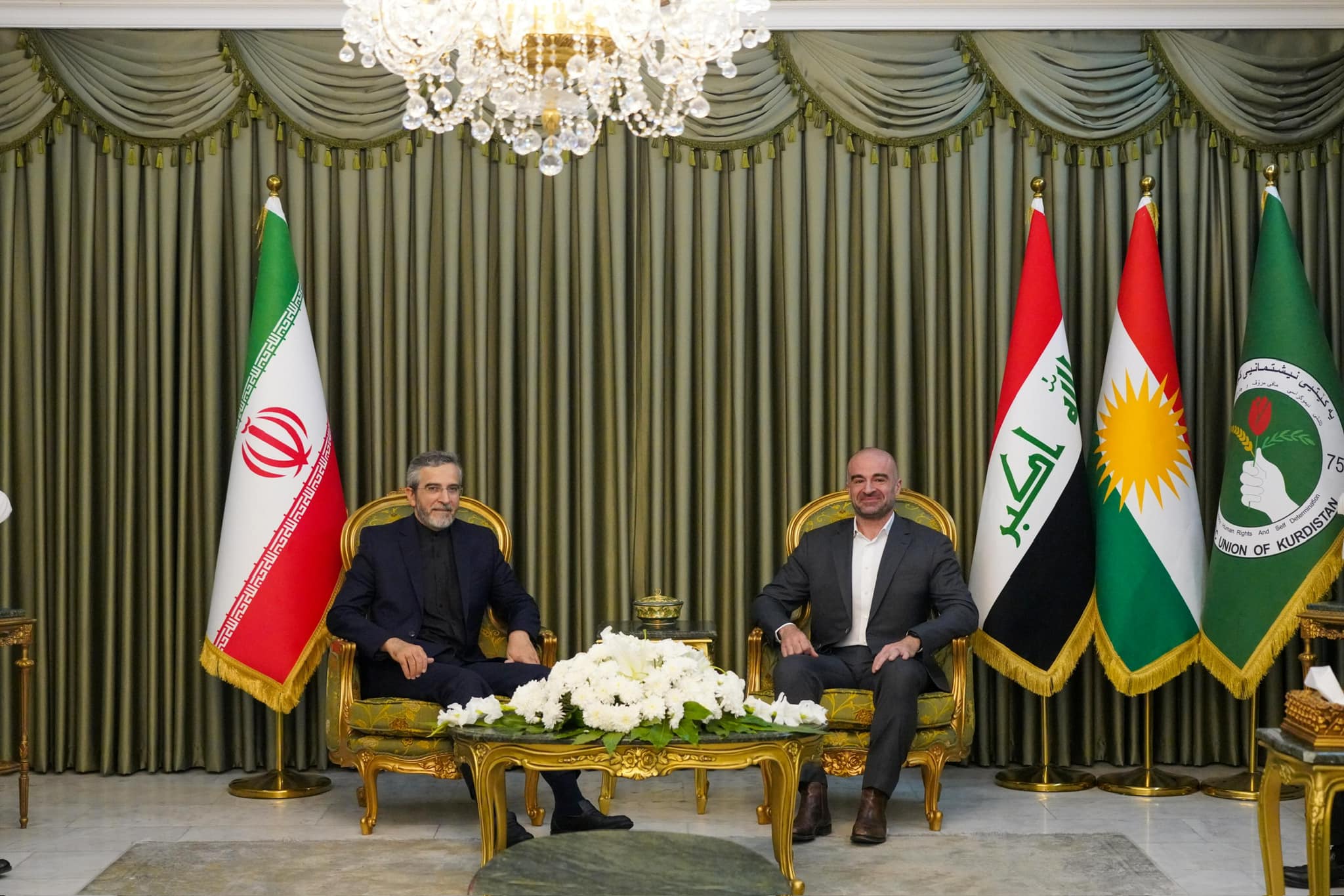 کۆبوونەوەی بافڵ تاڵەبانی و عەلی باقری لە سلێمانی