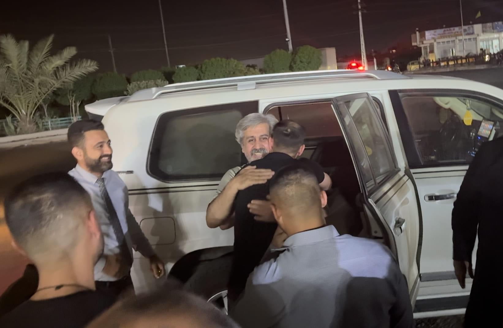 ئازادکراوەکان لەلایەن بەشێک لە سەرکردە و بەرپرسانی حەشدی شەعبی لە پارێزگاکانی کەرکووک و سەڵاحەدینەوە پێشوازییان لێکرا