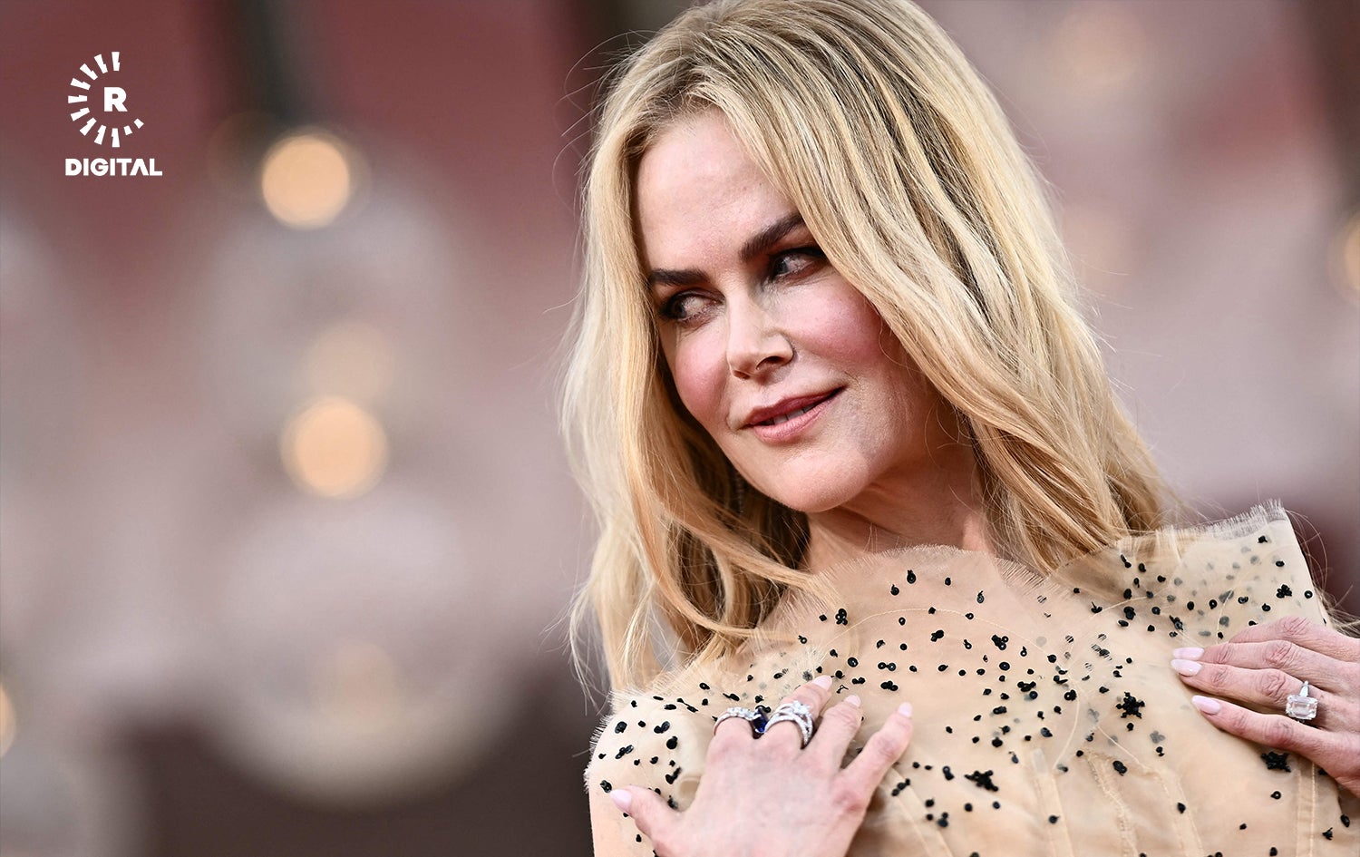 نیکۆڵ کیدمەن، ئەکتەری ئوسترالی لە فێستیڤاڵی فیلمی ڤێنس. وێنە: AFP