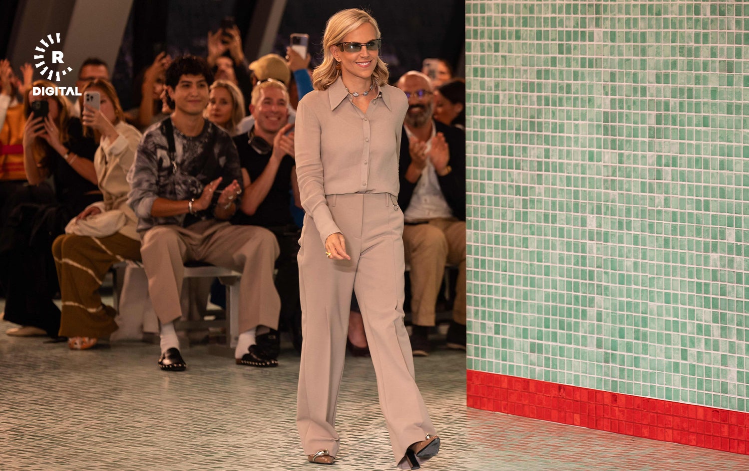 تۆری بۆرچ، لە هەفتە نمایشی جلوبەرگی نیویۆرک. وێنە: AFP