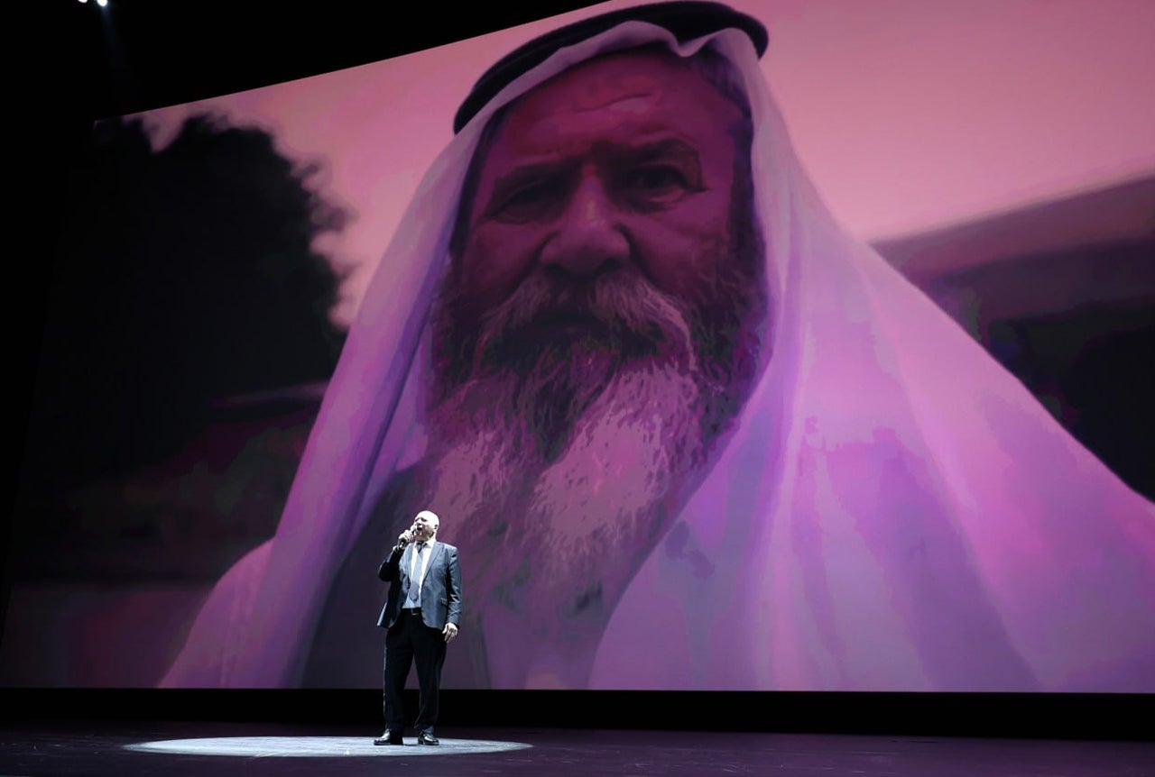 کەرەم گەردەن زەری، سهرۆکی فێستیڤاڵ، نوێترین گۆرانیی لەبارەی شنگال پێشکێشکرد