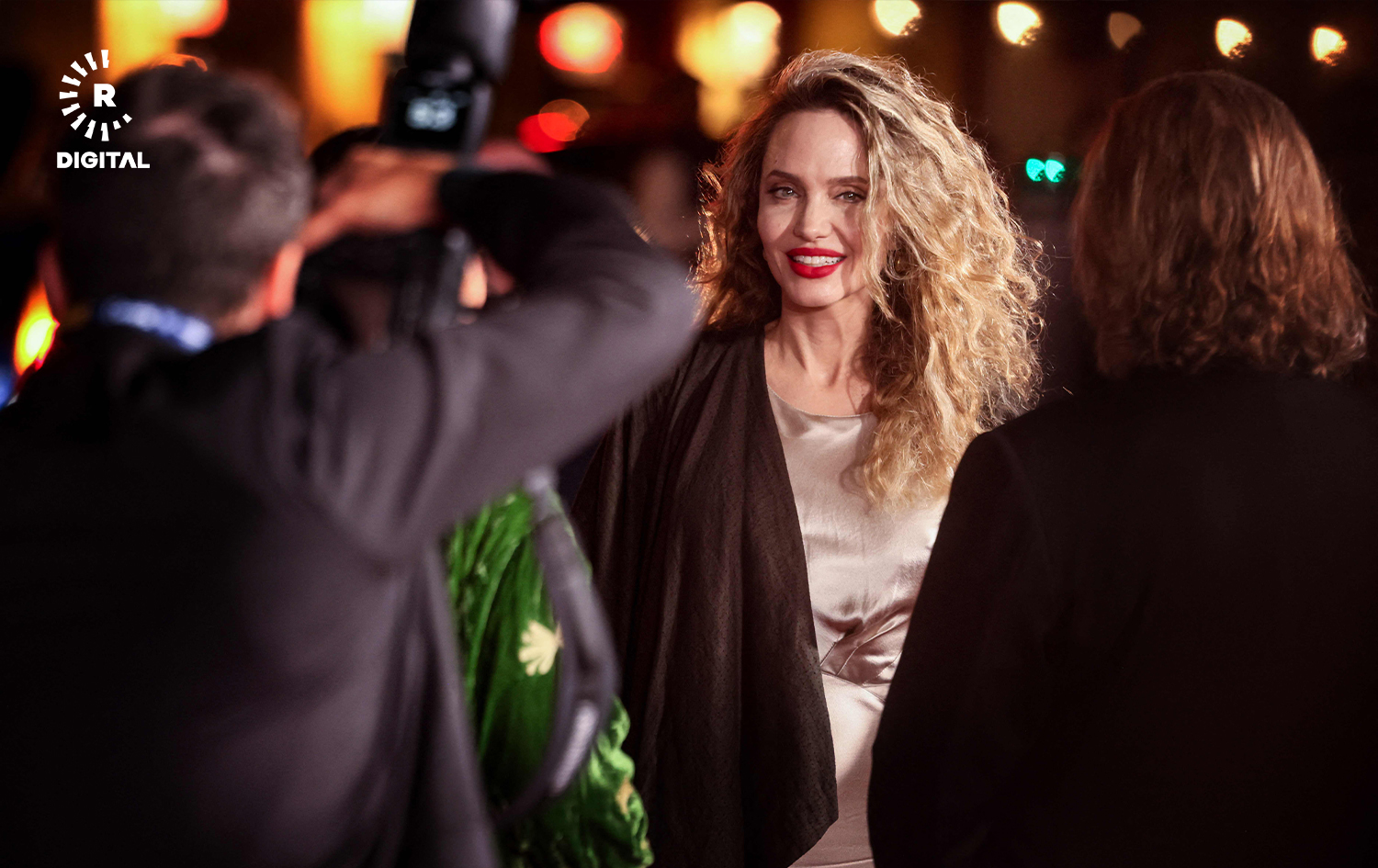 ئەنجلینا جۆلی لە پێشاندانی فیلمە نوێیەکەی لە لۆس ئەنجلس. وێنە: AFP