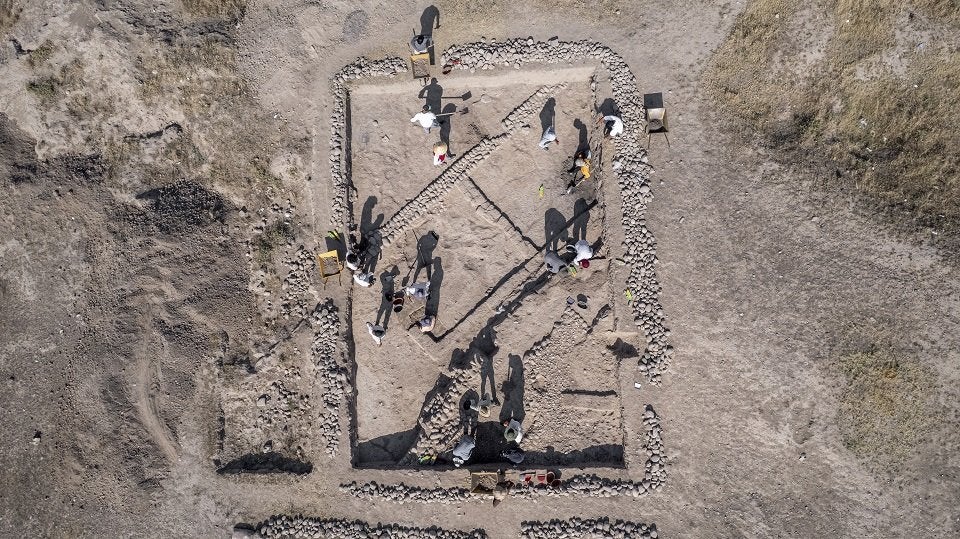 وێنەی یەکێک لە ناوچە شوێنەوارییەکان کە دۆزراوەتەوە. وێنە: وەزارەتی شارەوانی و گەشتوگوزار