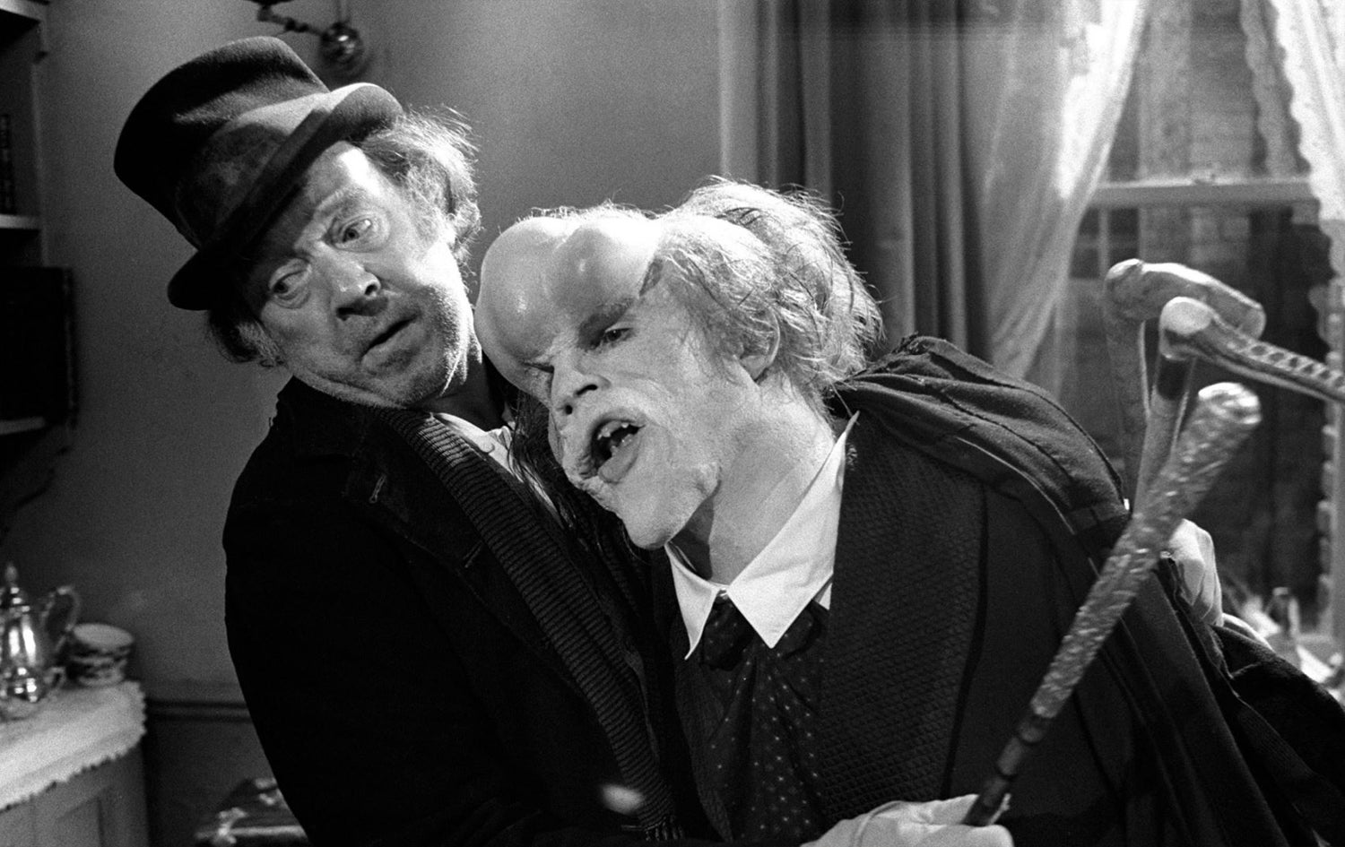 دیمەنێک لە فیلمی "The Elephant Man"