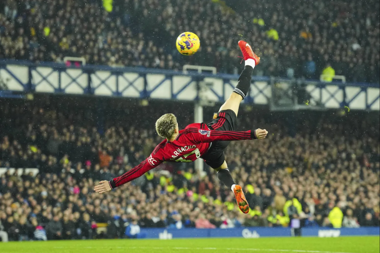 گارناچۆ دەیەوێت لە مانچێستەر یونایتد بڕوات