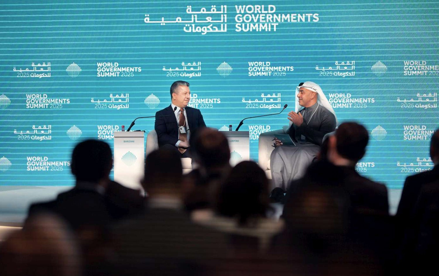 میوانداریی مەسرور بارزانی لە گفتوگۆیەکی تایبەت بە ناونیشانی "تێپهڕاندنی ئاڵنگارییهكان و قۆستنهوهی دهرفهتهكان" لە دووبەی