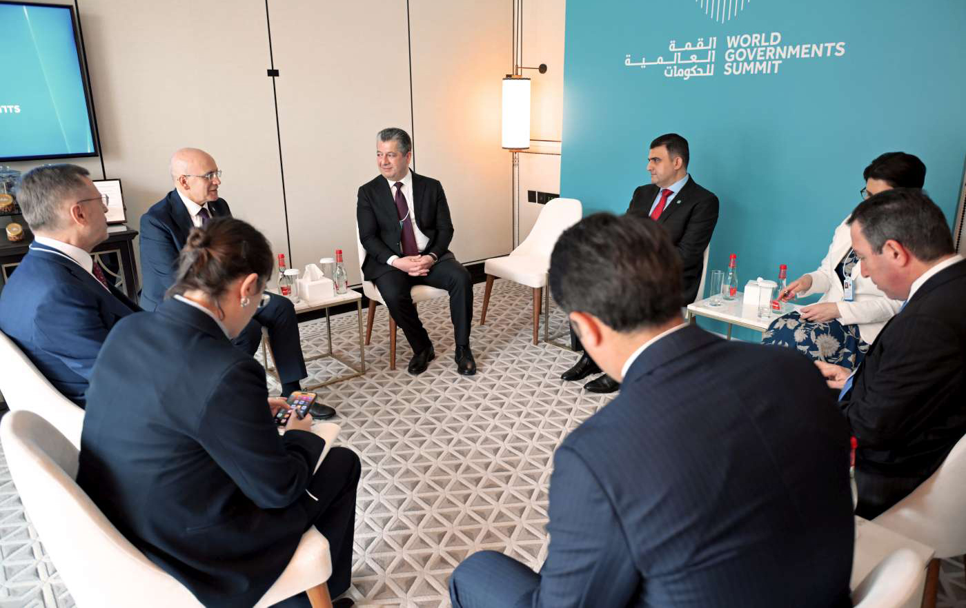 Başbakan Mesrur Barzani, Türkiye Maliye Bakanı Mehmet Şimşek ile görüştü