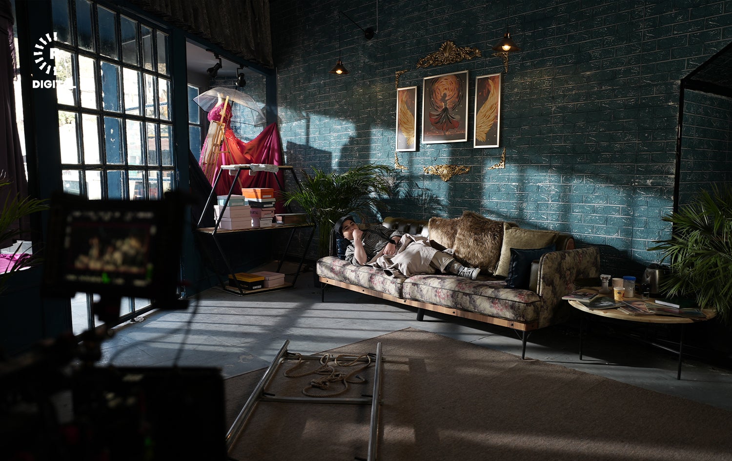 دیمەنێکی کاتی وێنەگرتنی فیلمی "نەدەم"