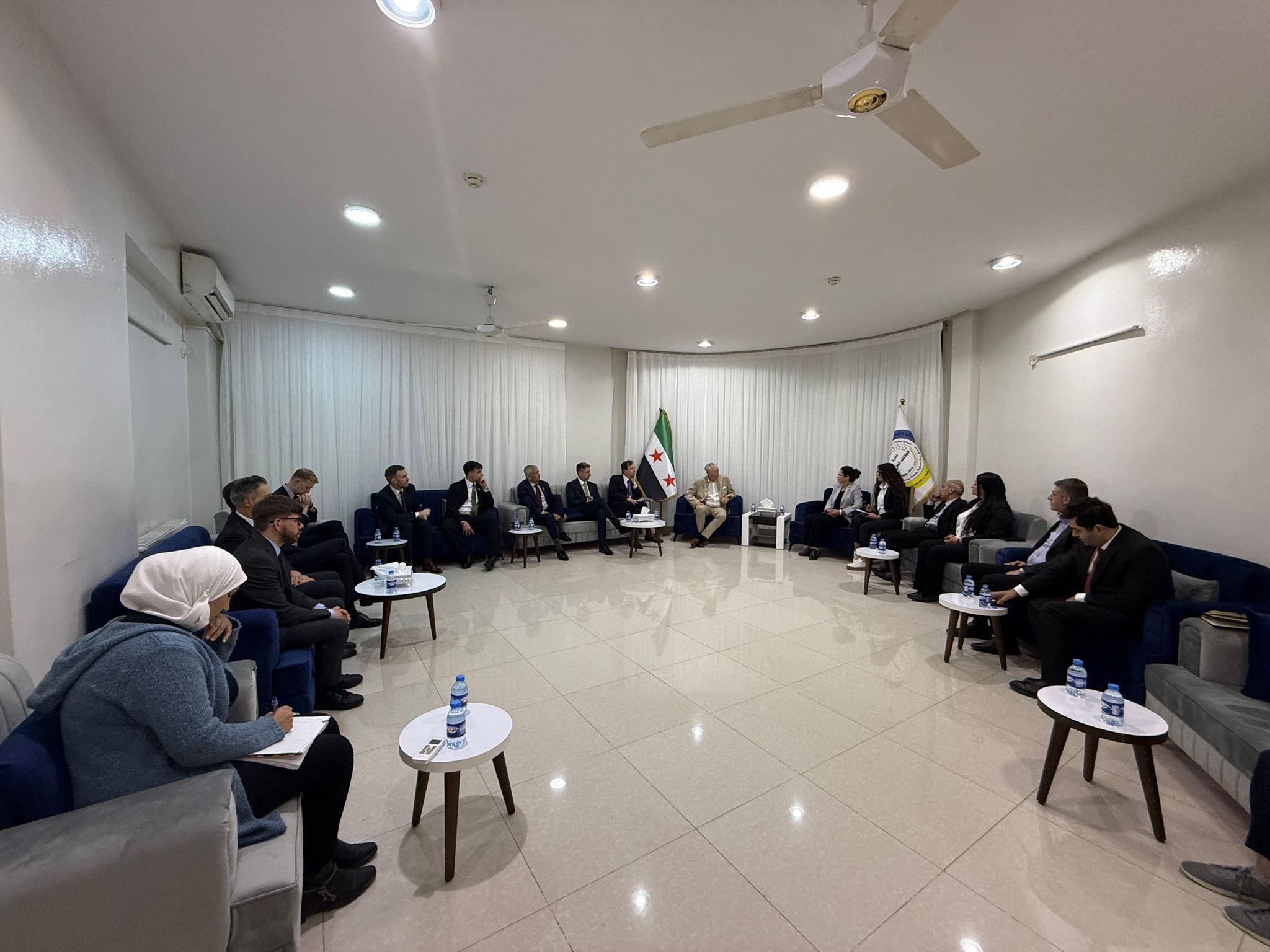 Heyet, İlham Ahmed ile görüştü. / Foto: Rûdaw