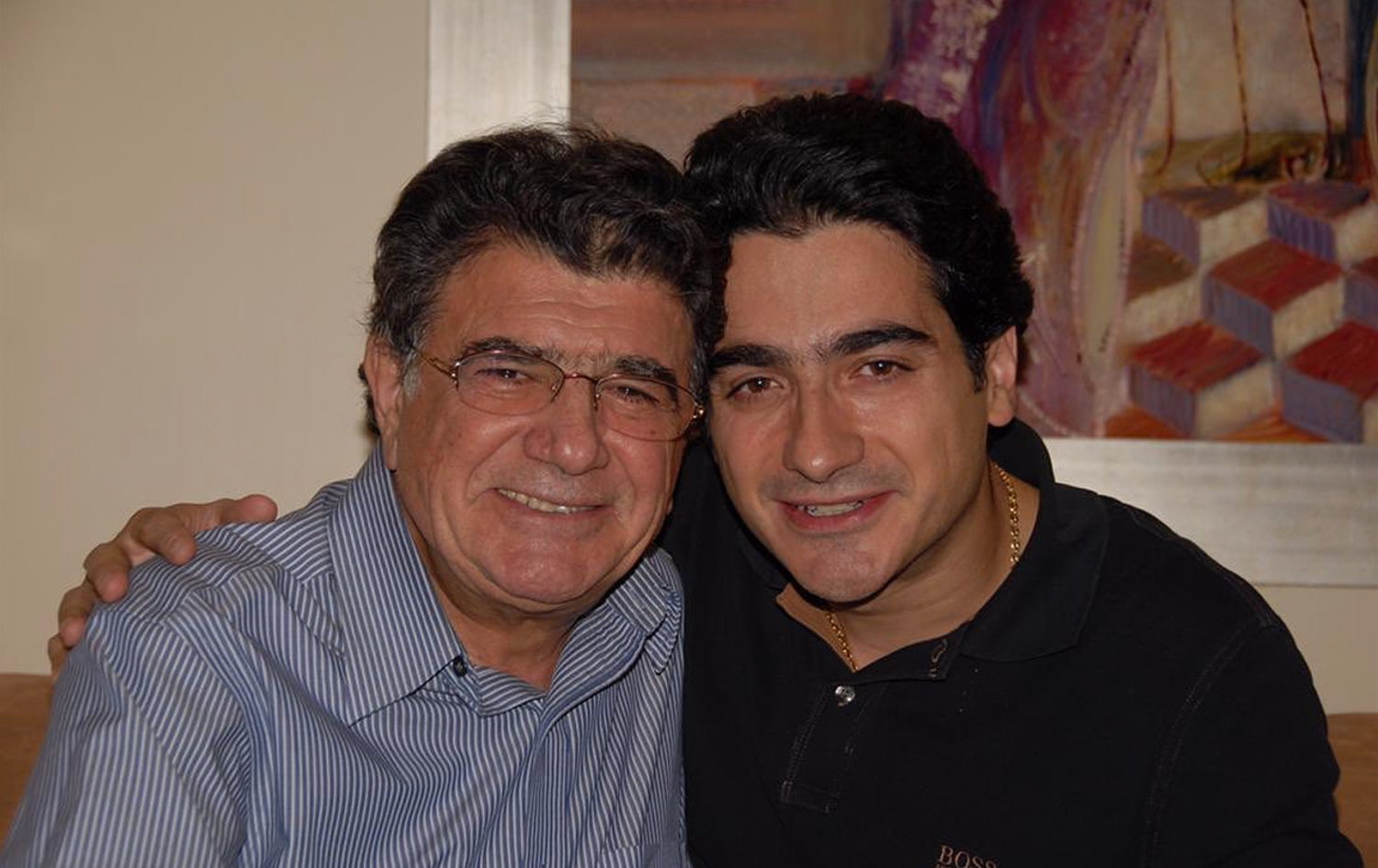 هومایون شەجەریان لەگەڵ باوکی محەممەدرەزا شەجەریان