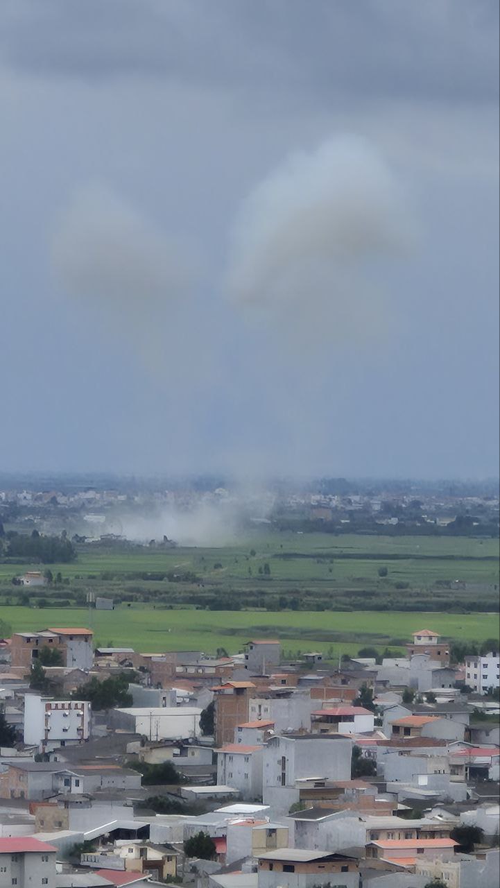 وێنەی بۆردوومانێک لە تاران