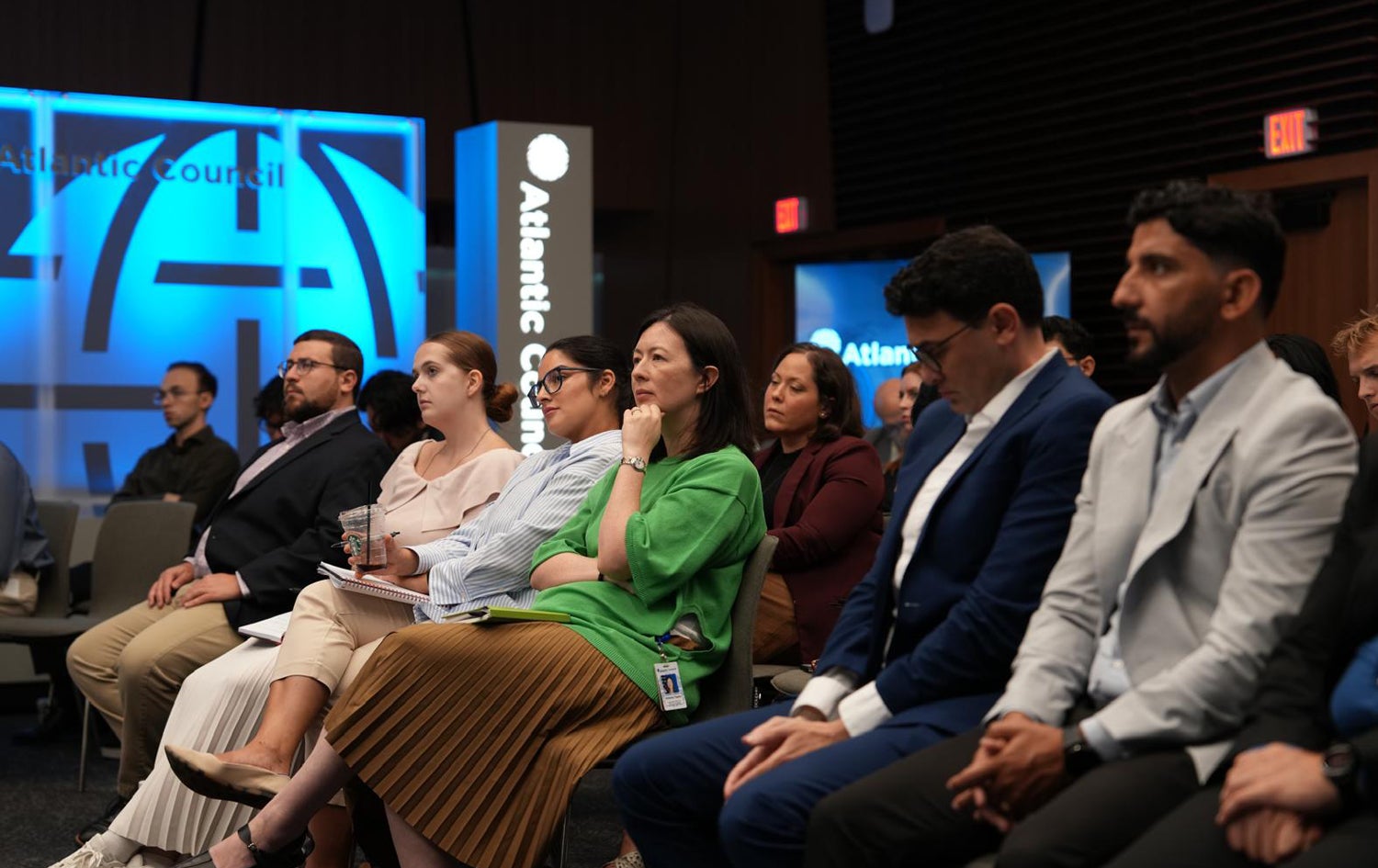 بەشێک لە ئامادەبووانی گفتوگۆیەکە.