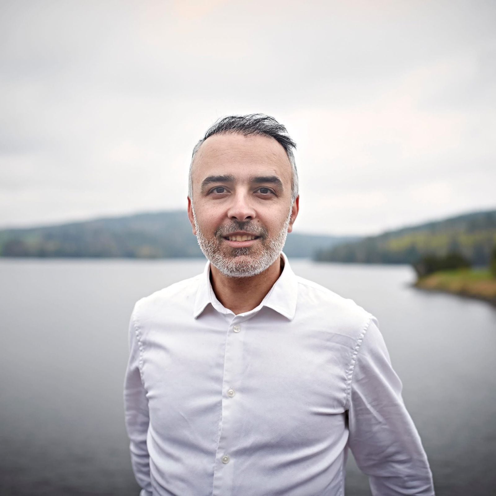 بەرهەم ئازادی لە پارێزگای ئۆستفۆڵد بەرهەم ئازادی لە پارێزگای ئۆستفۆڵد