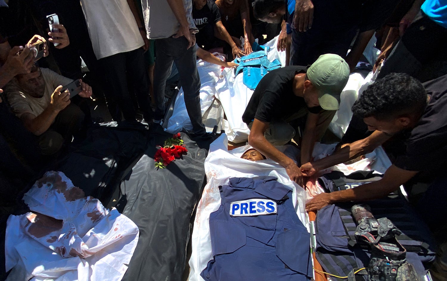 پێنج لەوانەی کوژراون، رۆژنامەڤان بوون. وێنە: AFP