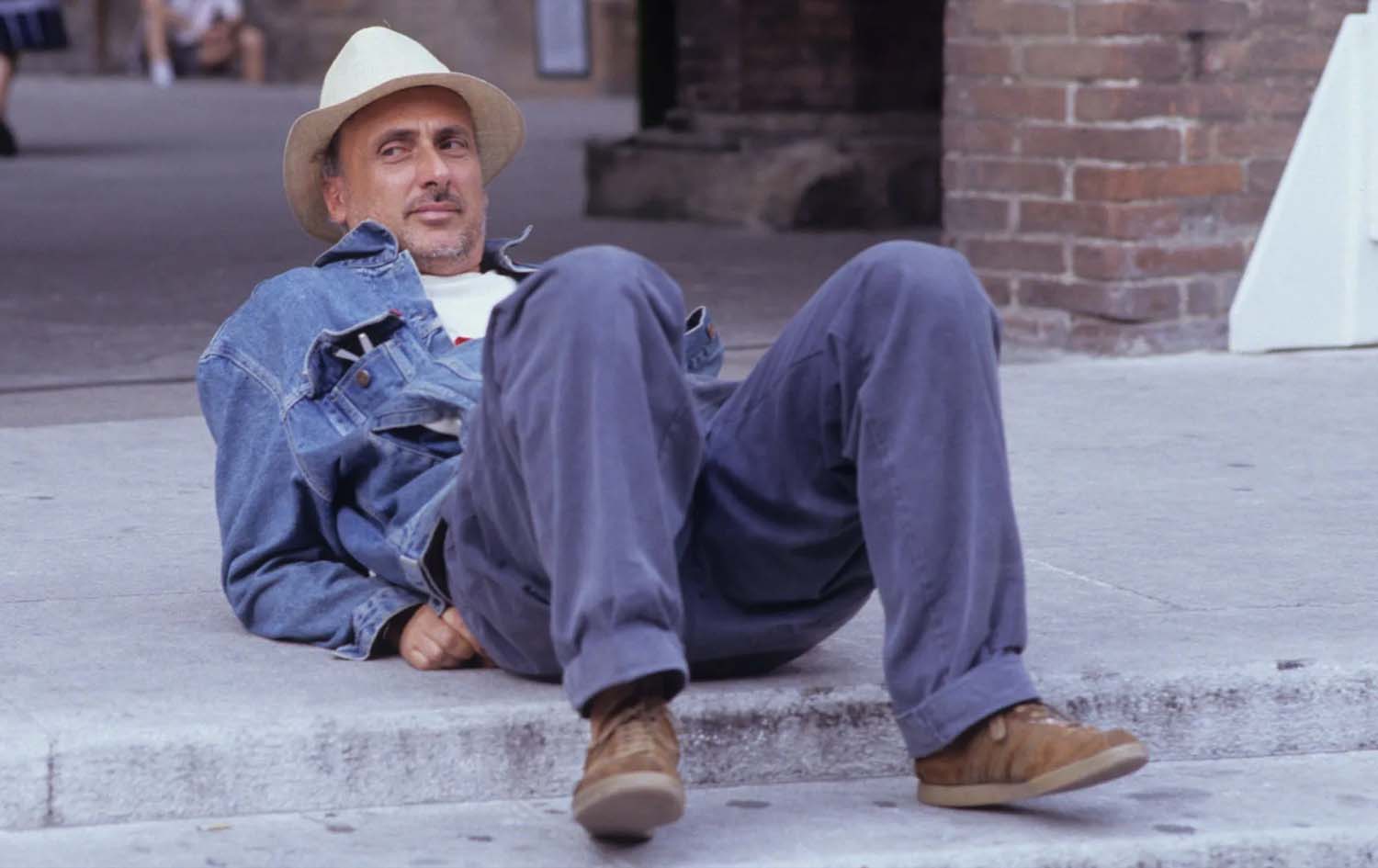 ستیفانۆ بێنی، نووسەری ناسراوی ئیتاڵی