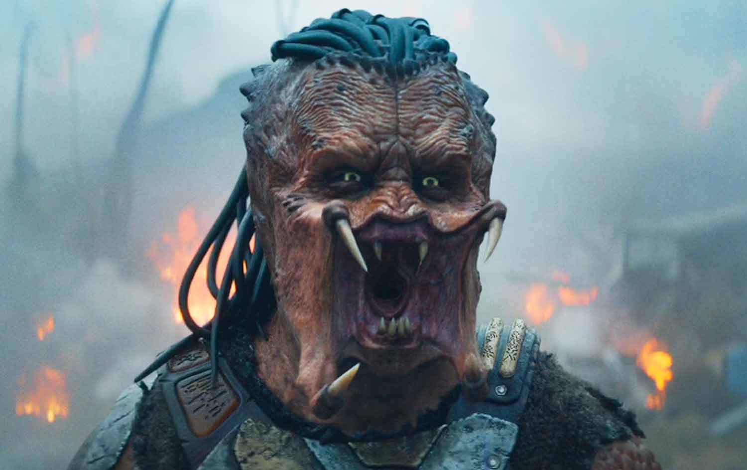 دیمەنێک لە فیلمی (Predator: Badlands)