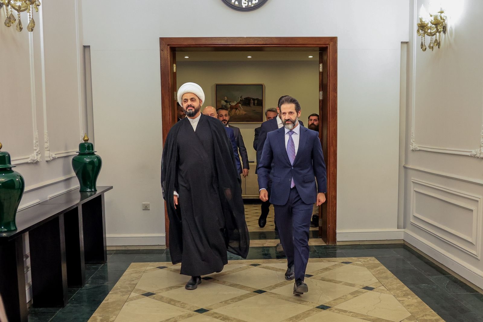 قوباد تاڵەبانی و قەیس خەزعەلی.