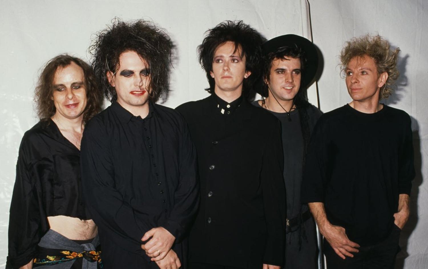 گرووپی (The Cure)