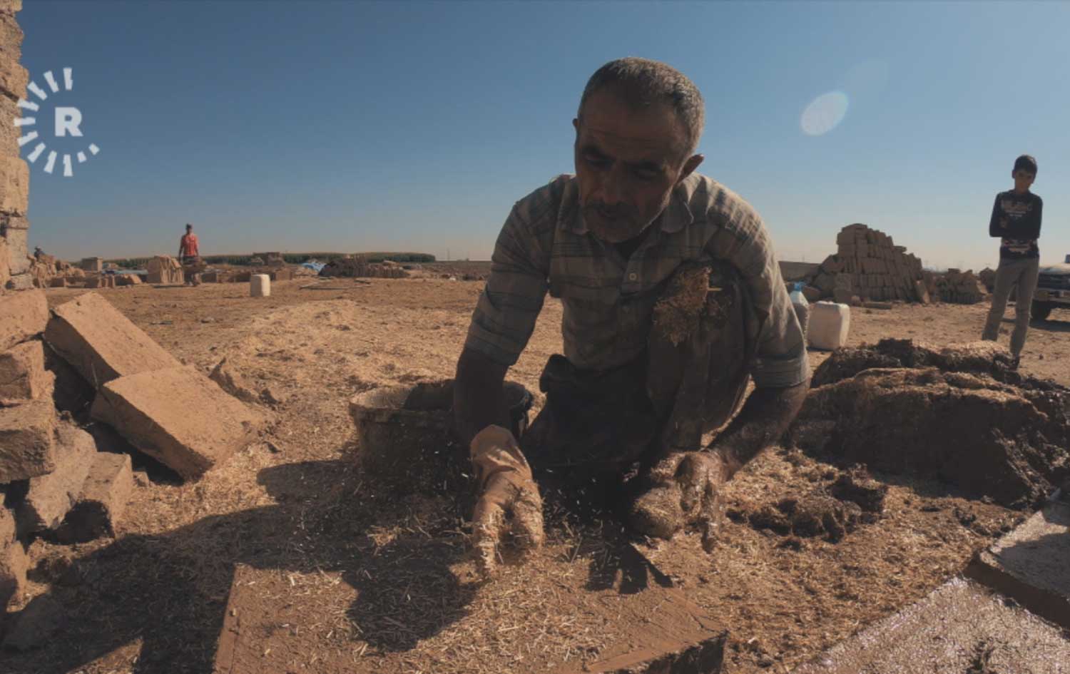 دروستکردنی خشتی قوڕ