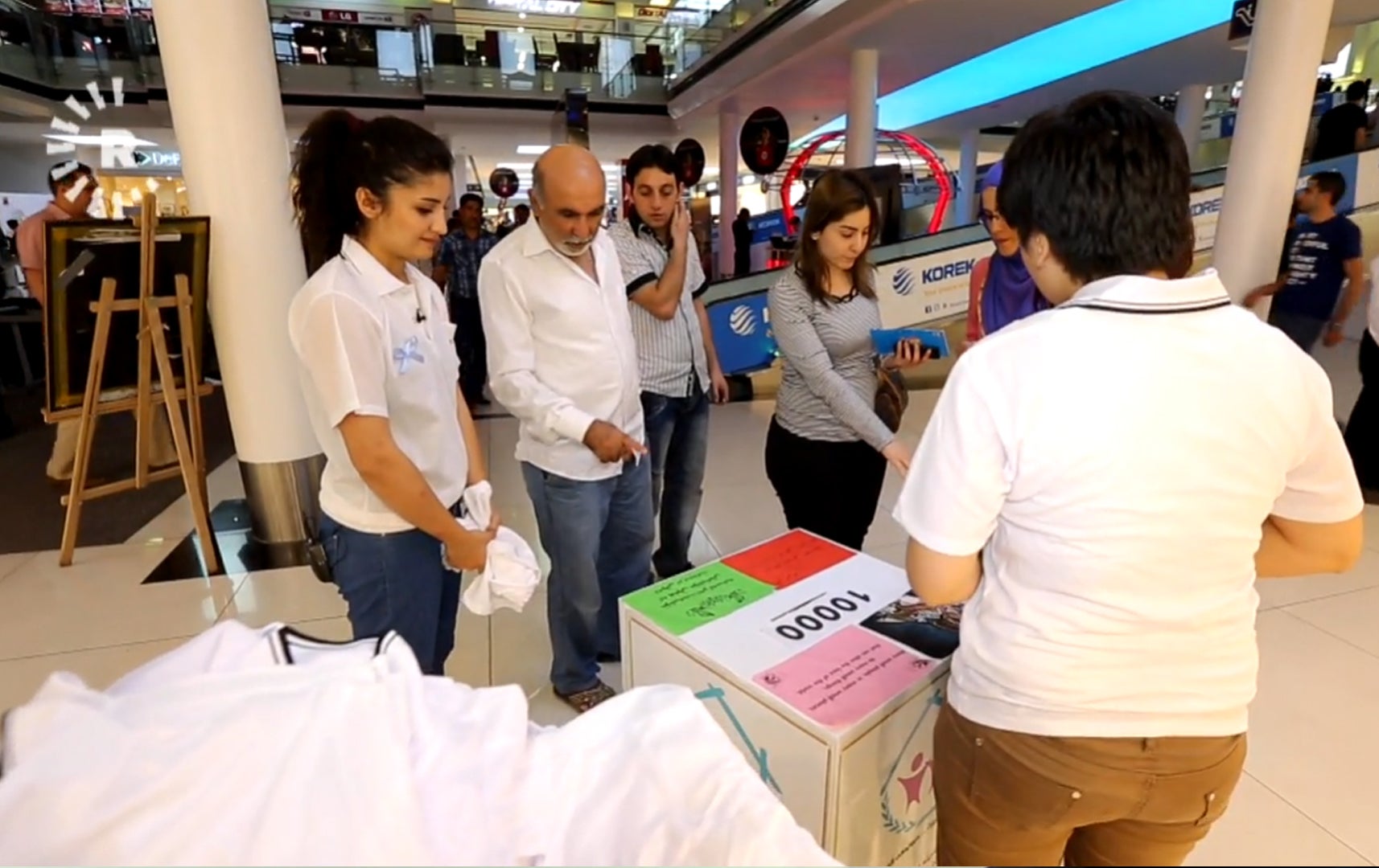 کۆکردنەوەی یارمەتی بۆ توشبوانی شێرپەنجە و خانەی بێنەوایان