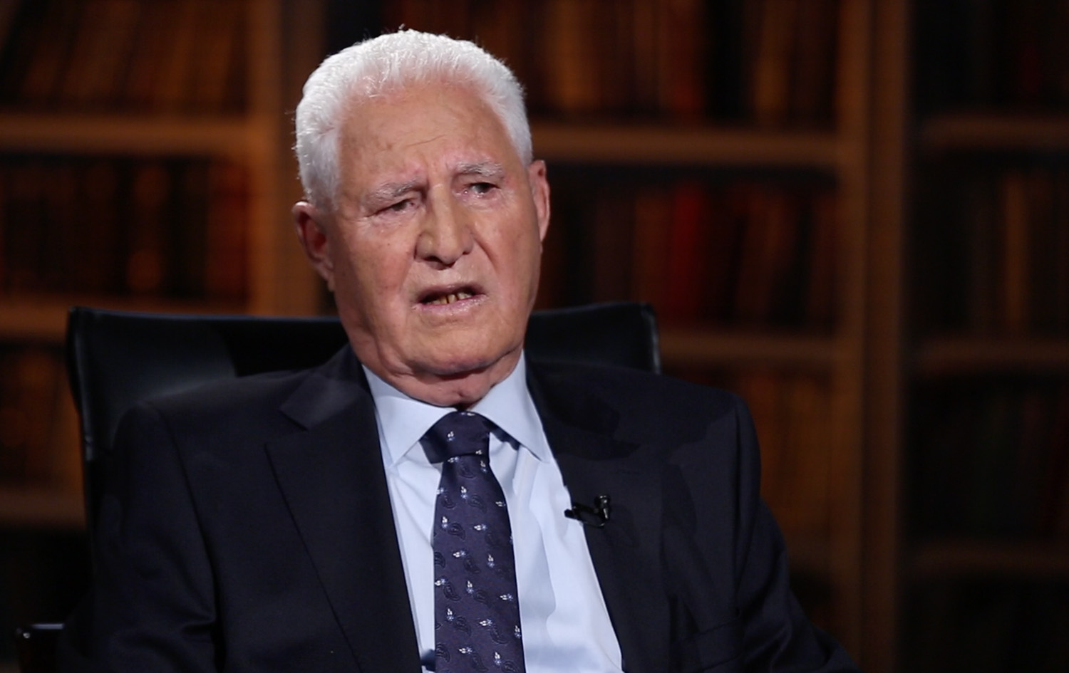 پەنجەمۆر - حەسەن رەستگار – ئەندامی پێشووی دەفتەری سیاسی حیزبی دیموکراتی کوردستانی ئێران – بەشی دووەم